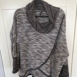 Calvin Klein Performance cowl neck sweater. XL